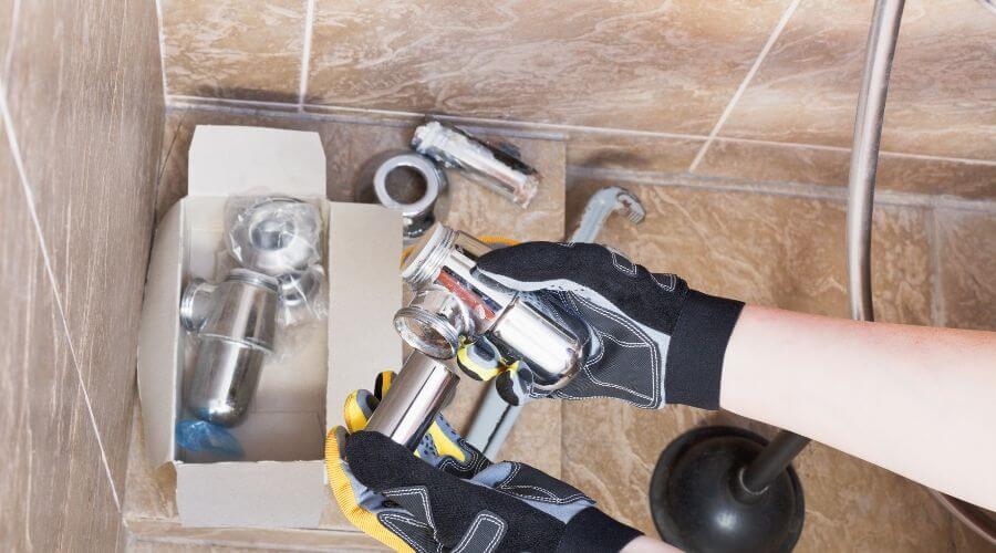 Expert flood damage restoration services in Conway, MO